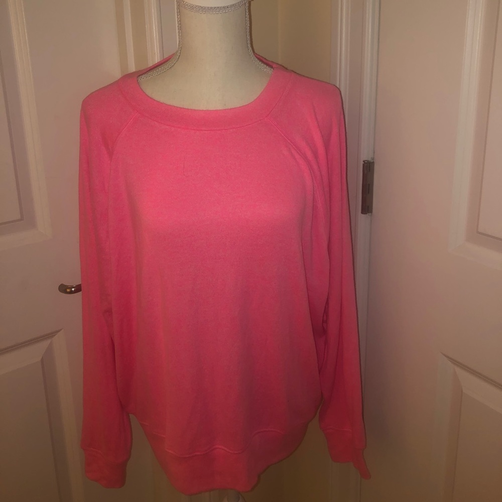 PINK Victoria’s Secret  lightweight sweater.
